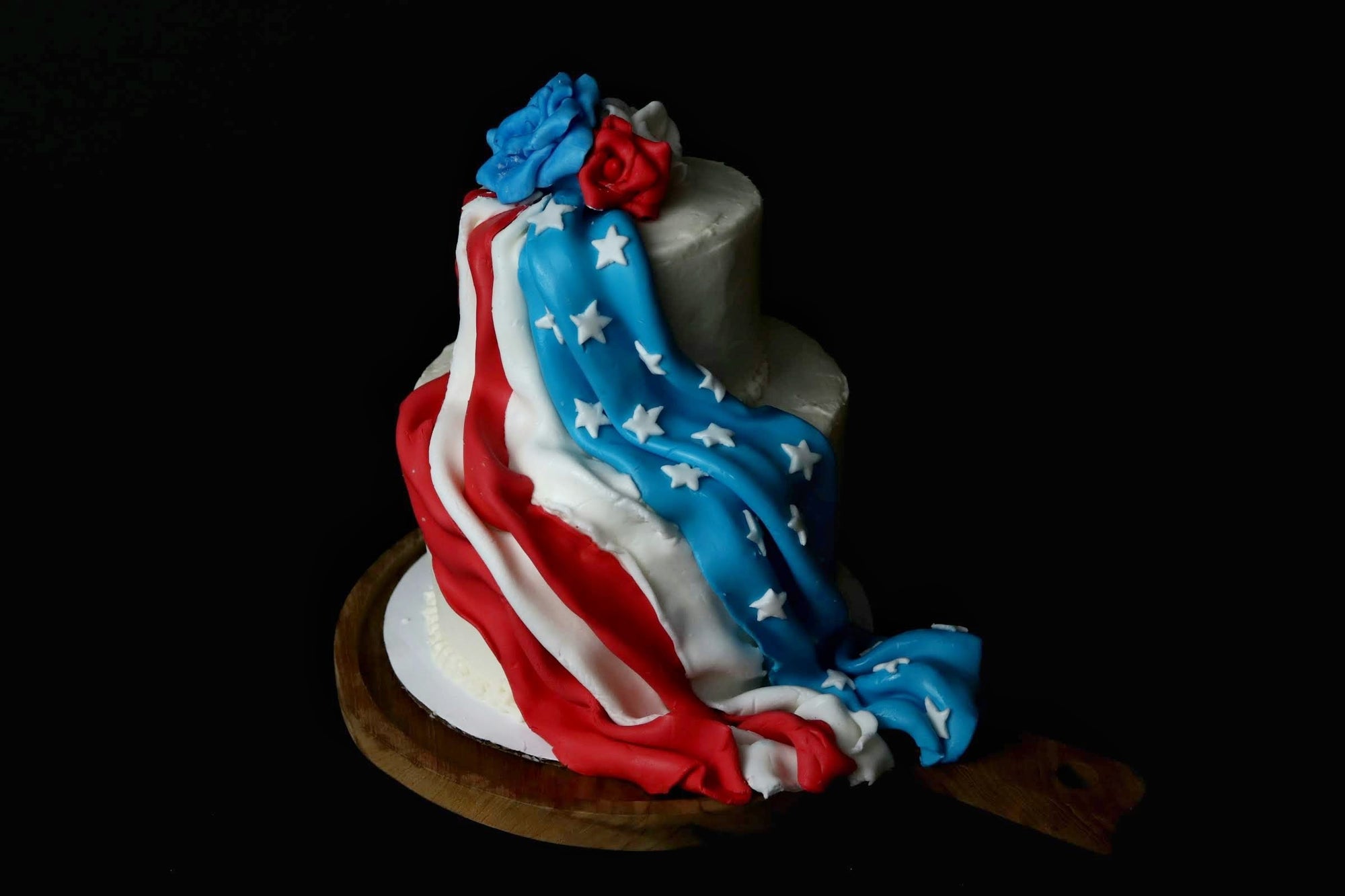 6" SPECIALTY CAKE