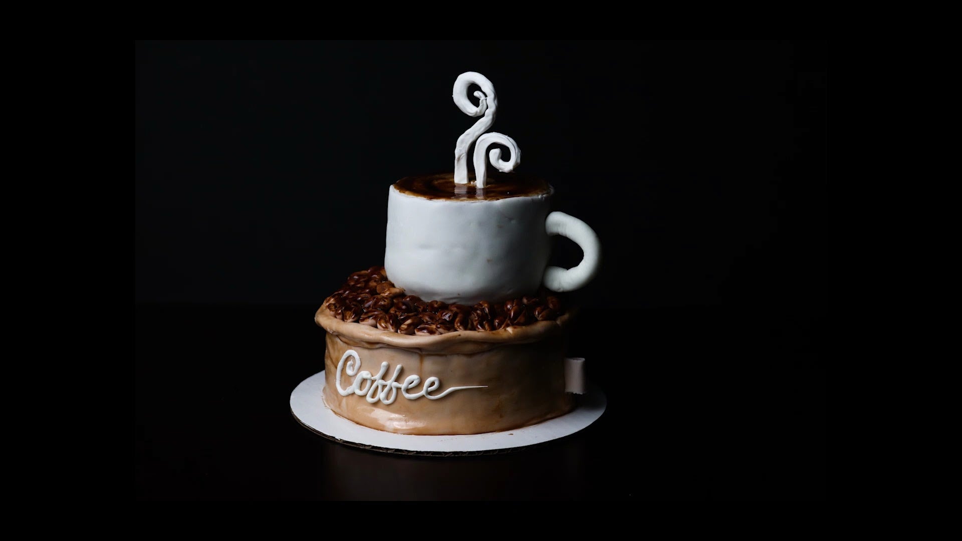 8" SPECIALTY CAKE