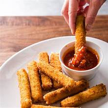 Molly's Kitchen Battered Mozzarella Sticks 2lb
